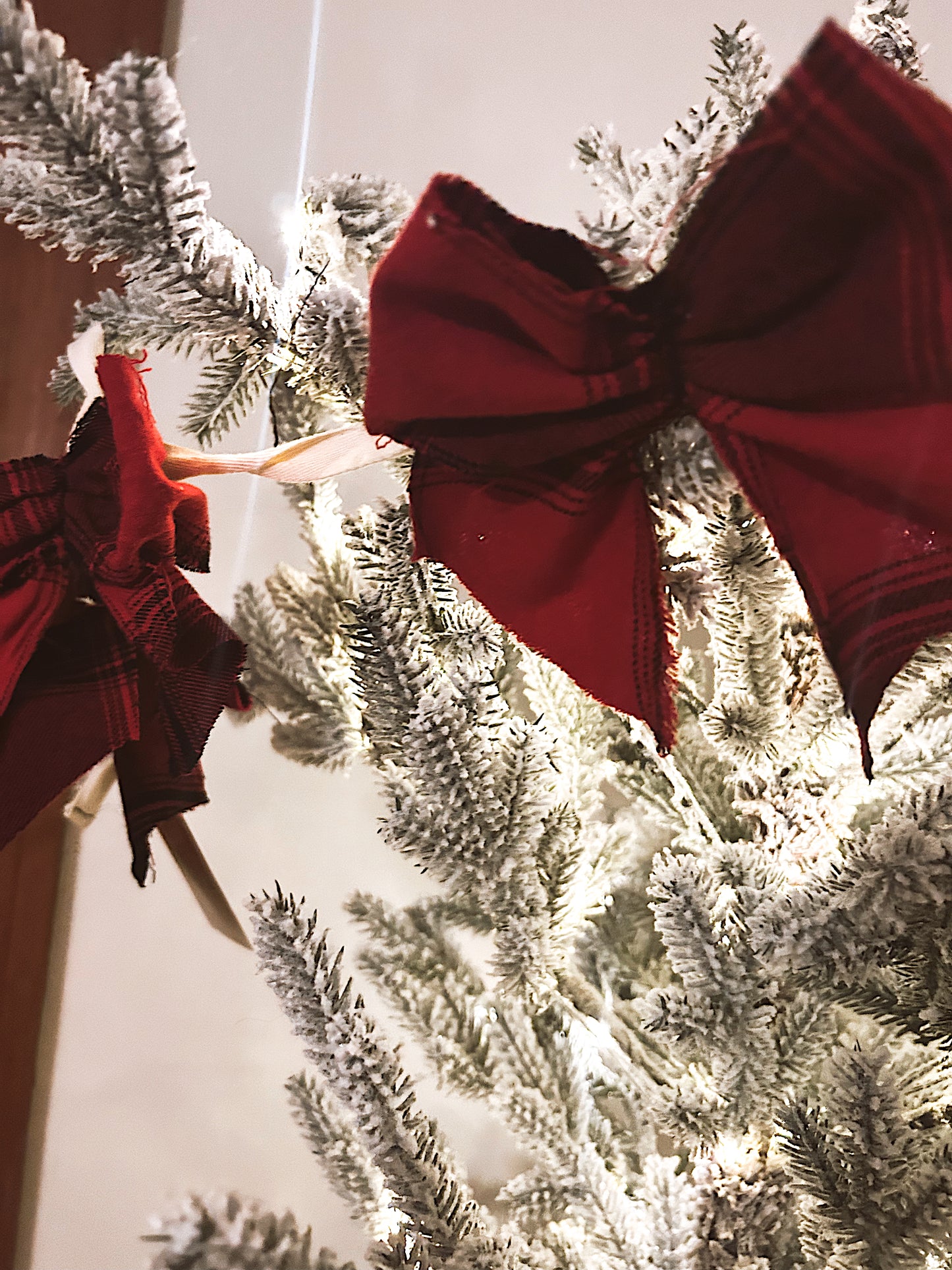 Upcycled Holiday Bow Garland